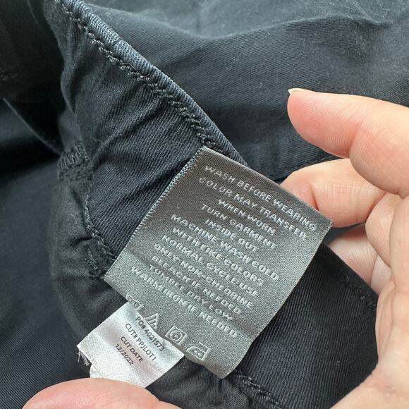 Torrid Black Stretch Casual Shorts 4X Plus Elastic Waist Pockets Tie Front - Picture 10 of 13